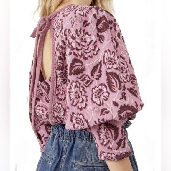 FREE PEOPLE No Ordinary Top Floral Jacquard Puff Sleeve Open Back Crop Sweater - Picture 5 of 9
